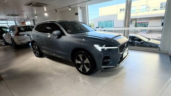VOLVO XC60 2.0 T8 RECHARGE PLUS AWD GEARTRONIC VOLVO XC60 2.0 T8 RECHARGE PLUS AWD GEARTRONIC
